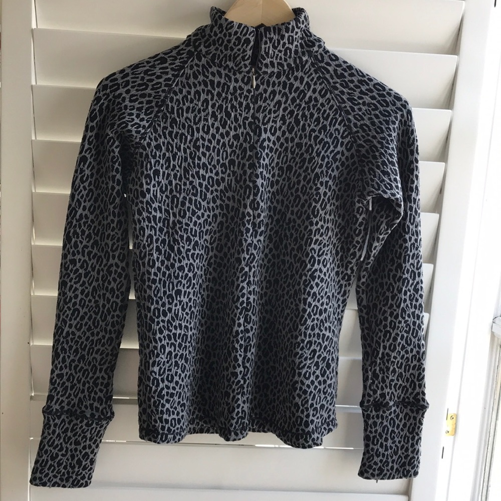 Lucy pullover